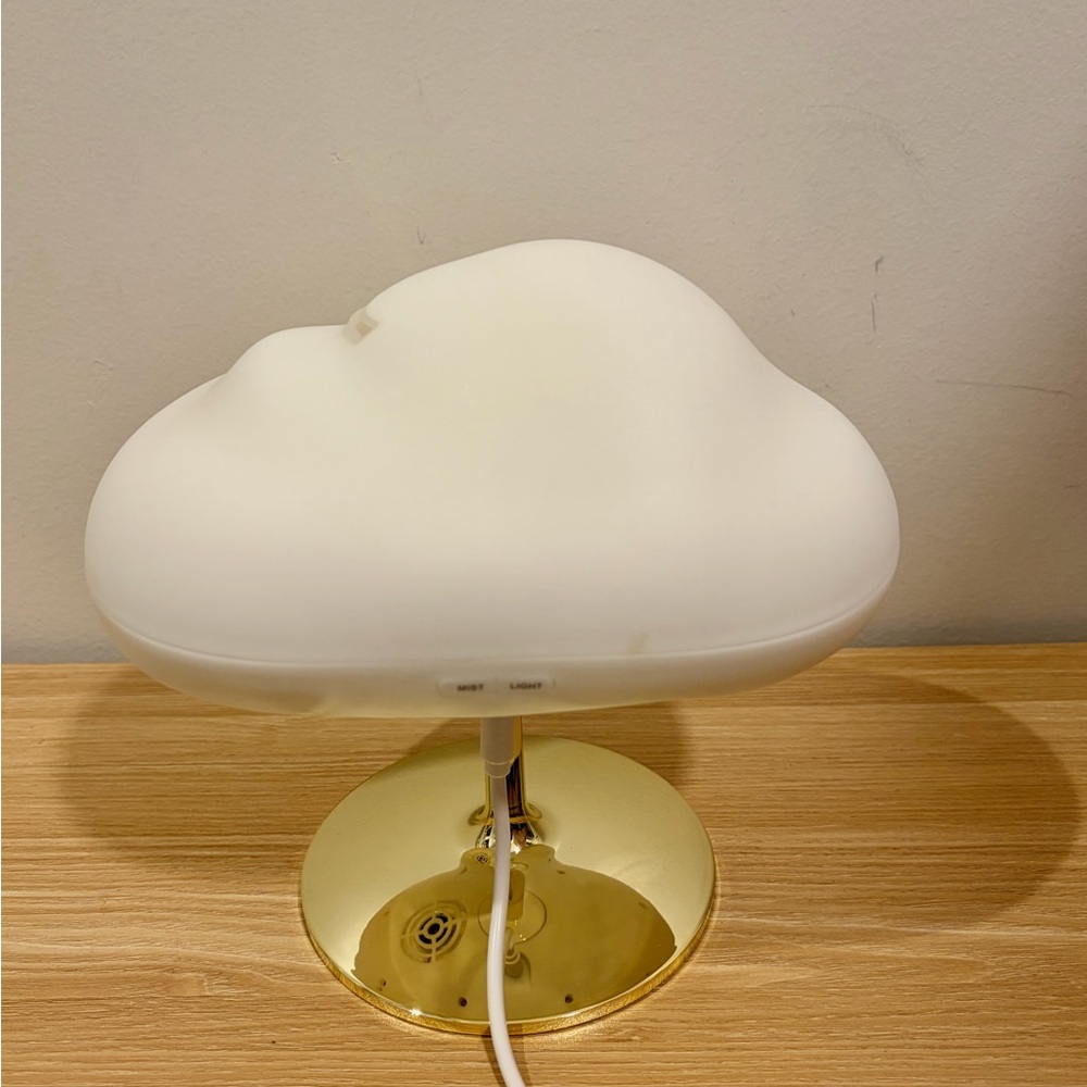 Cloud Shaped Aromatherapy Essential Oil Diffuser + Light - Picture 5 of 5